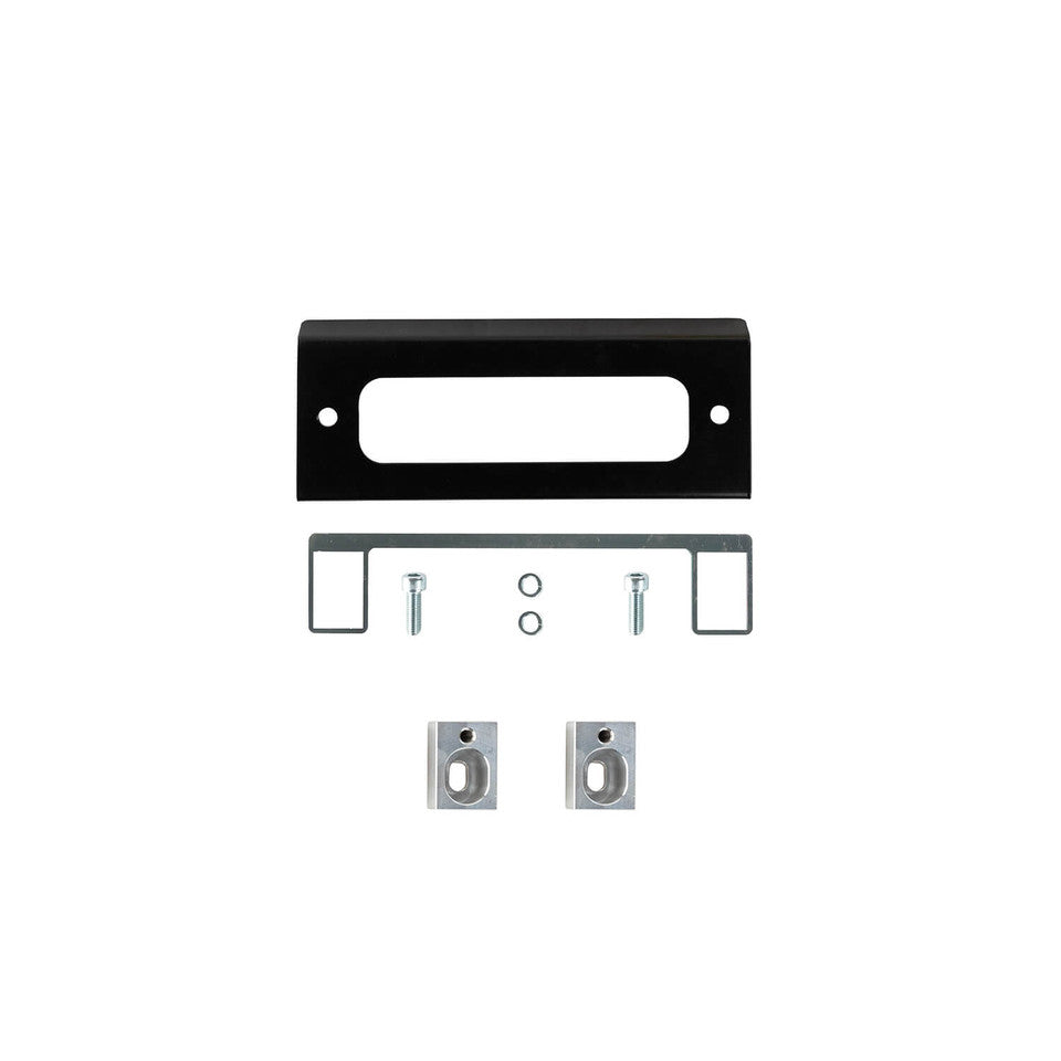 ARB 4X4 | Tundra 1st Gen (2000-2005) Sahara Deluxe Bumper (3915100)