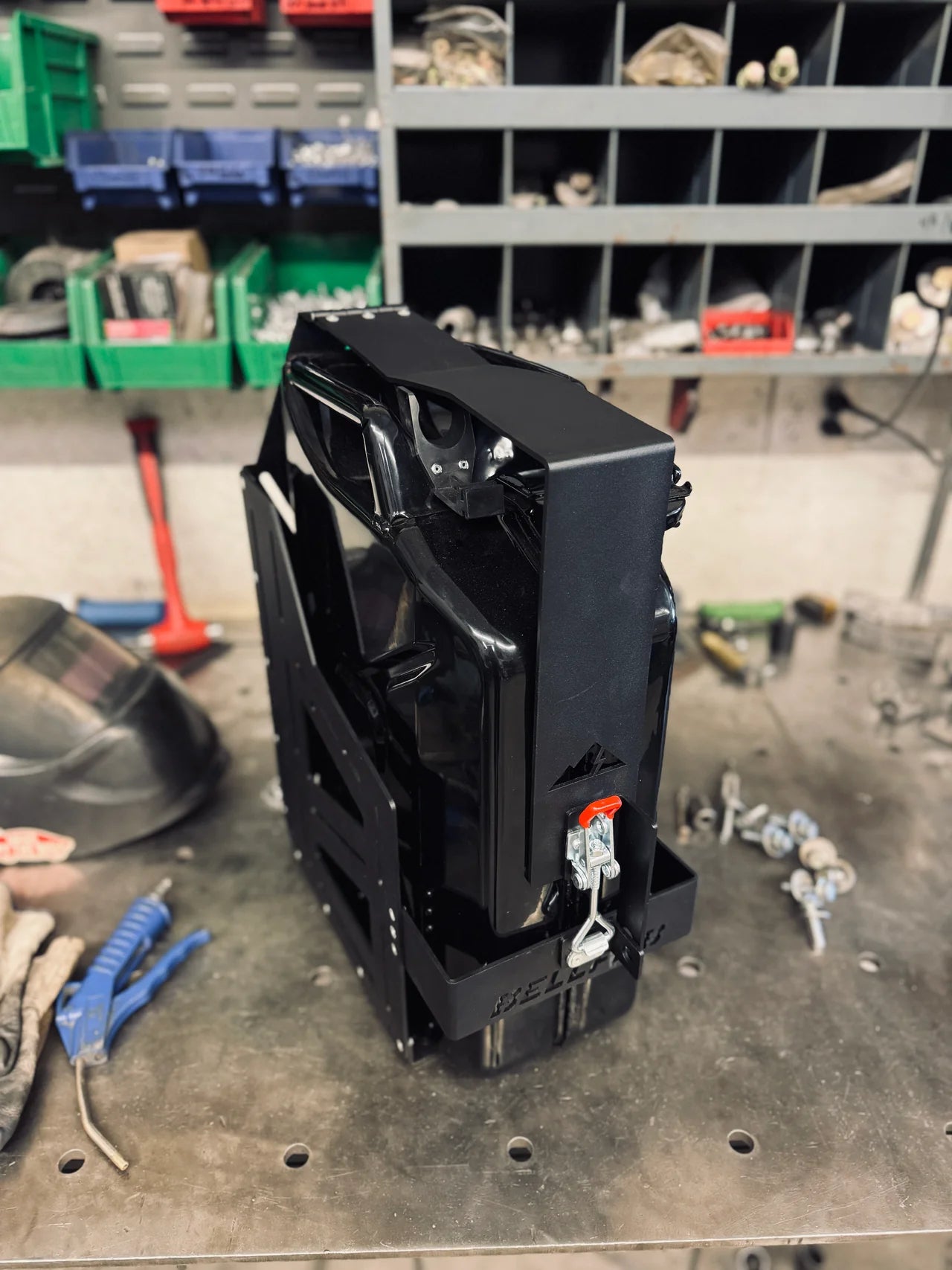 BELLFAB | Jerry Can Mount