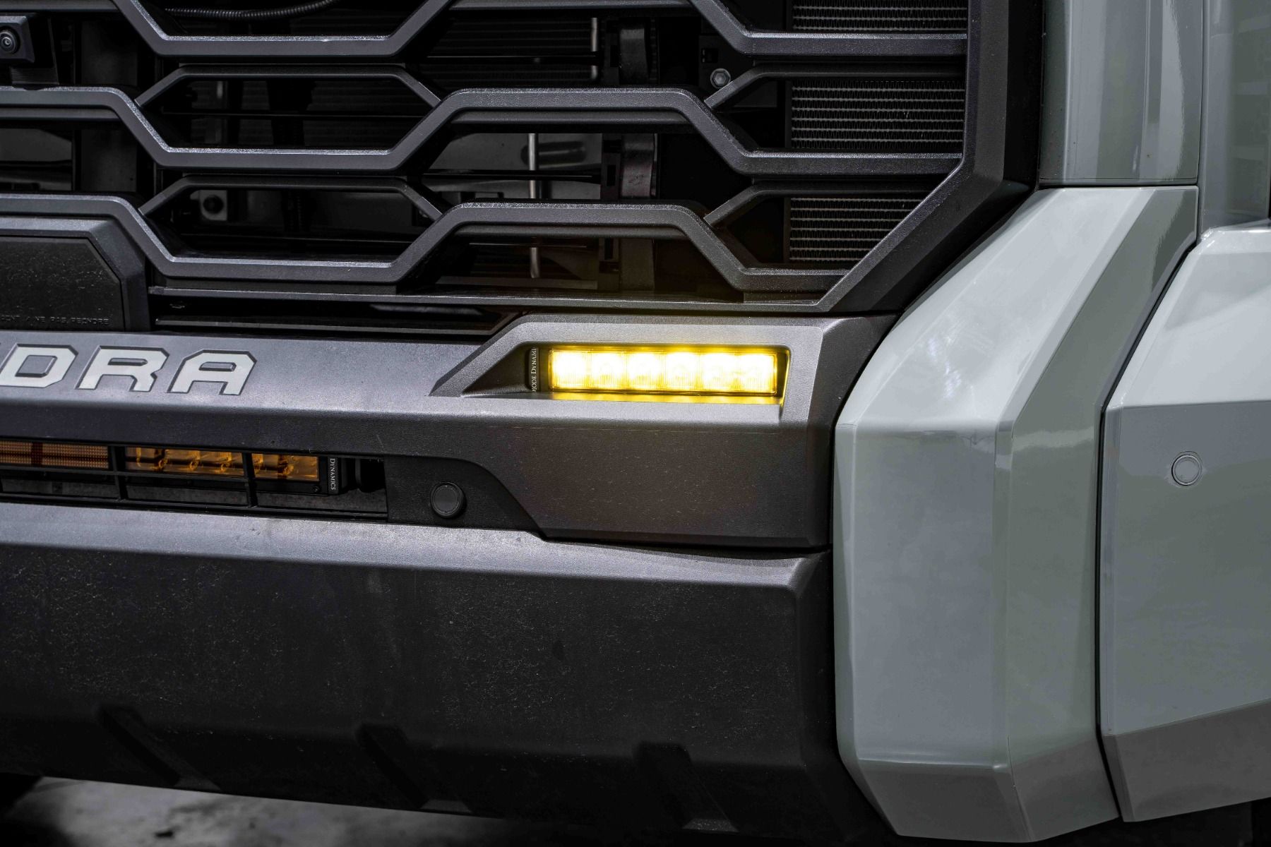 DIODE DYNAMICS | Tundra 3rd Gen 2022-2025 SS6 LED Fog Light Kit