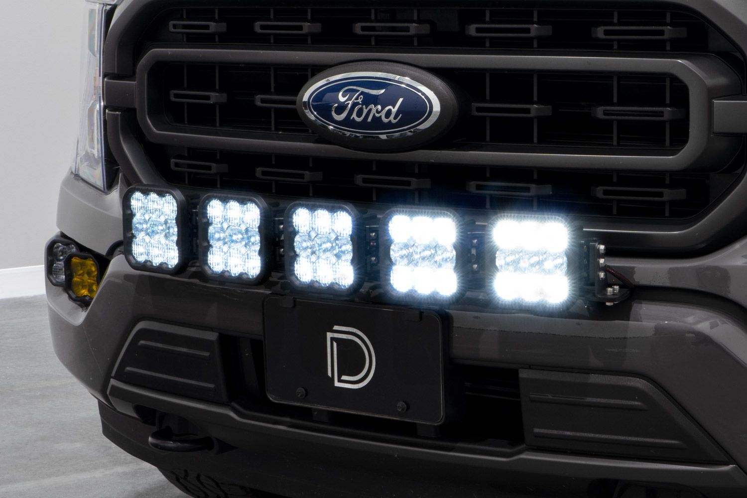 DIODE DYNAMICS | Ford F-150 2021-2023 SS5 Grille CrossLink Lightbar Kit