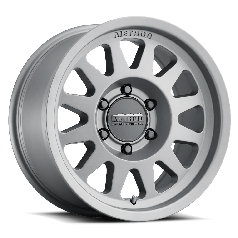 METHOD RACE WHEELS | 704 Titanium Bead Grip Single Wheel (MR70478560800)