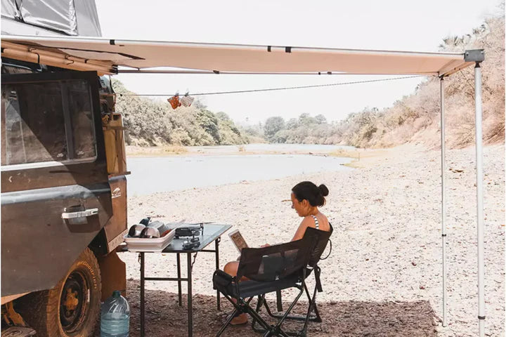 JAMES BAROUD | Side Awning 79"x106"