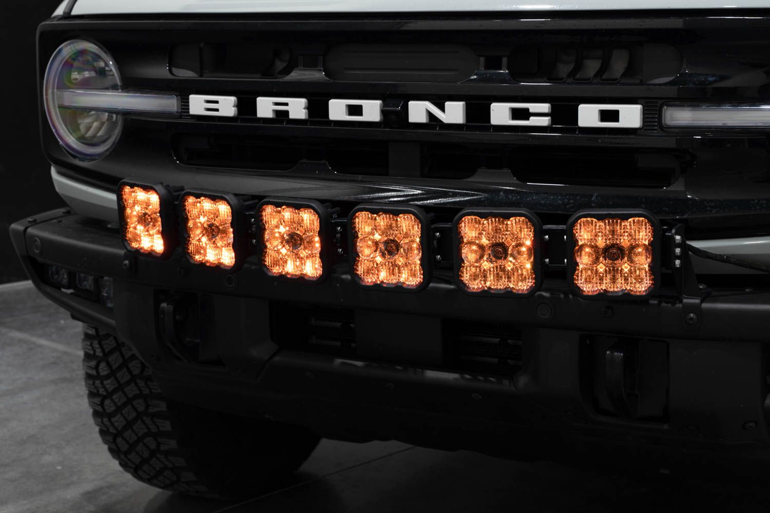 DIODE DYNAMICS | SS5 Grille CrossLink Lightbar Kit for 2021-2025 Ford Bronco (w/ Steel Bumper)