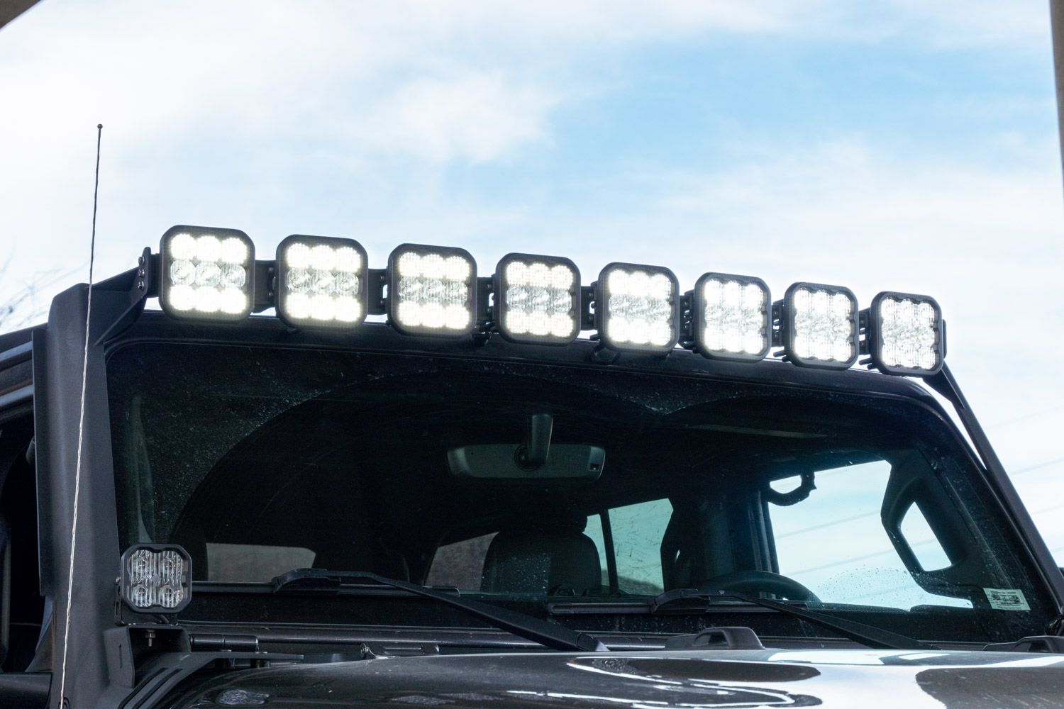 DIODE DYNAMICS | Jeep JL Wrangler 2018-2024 SS5 Windshield CrossLink Lightbar Kit