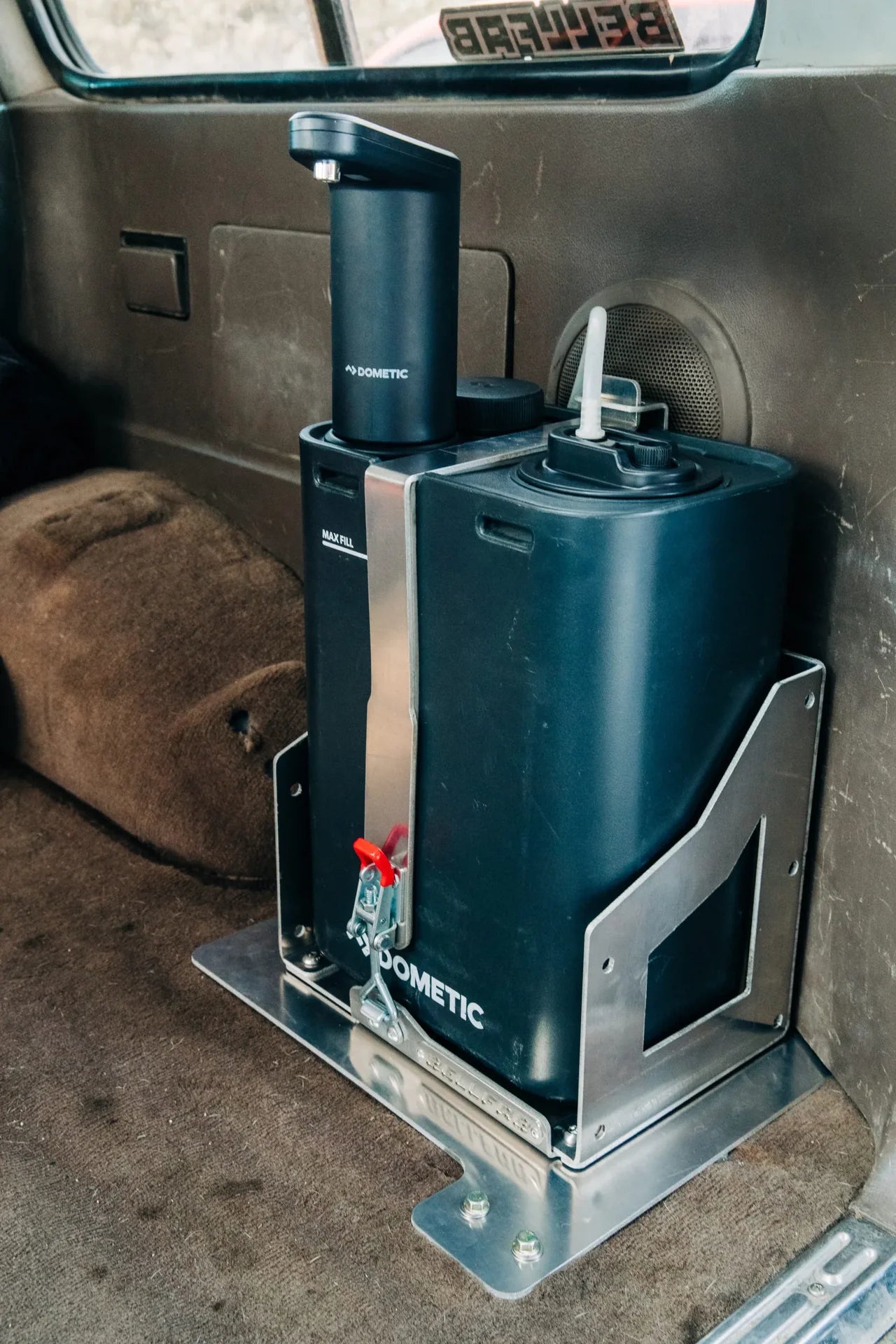 BELLFAB | Land Cruiser 80 Series Adapter Plate For Dometic Water Jug Mount