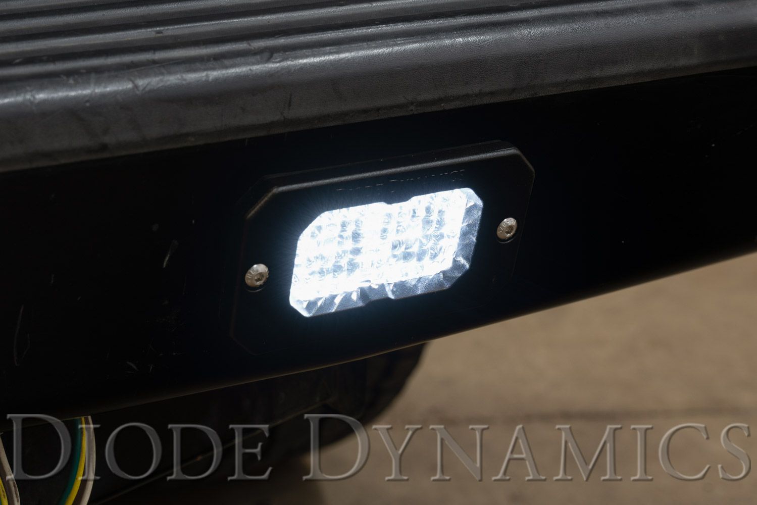 DIODE DYNAMICS | Stage Series Flush Mount Reverse Light Kit