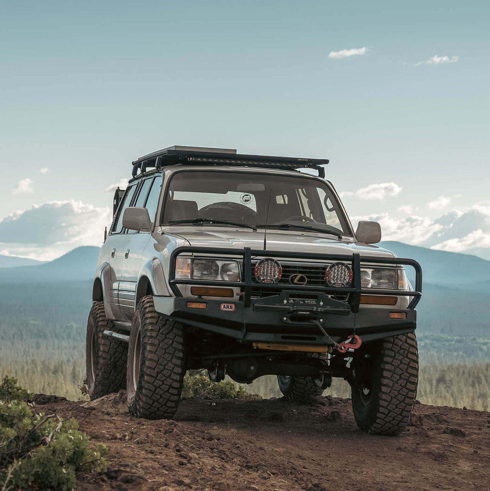 ARB 4X4 | Land Cruiser 80 Series (1990-1997) Deluxe Winch Front Bumper (3411050)