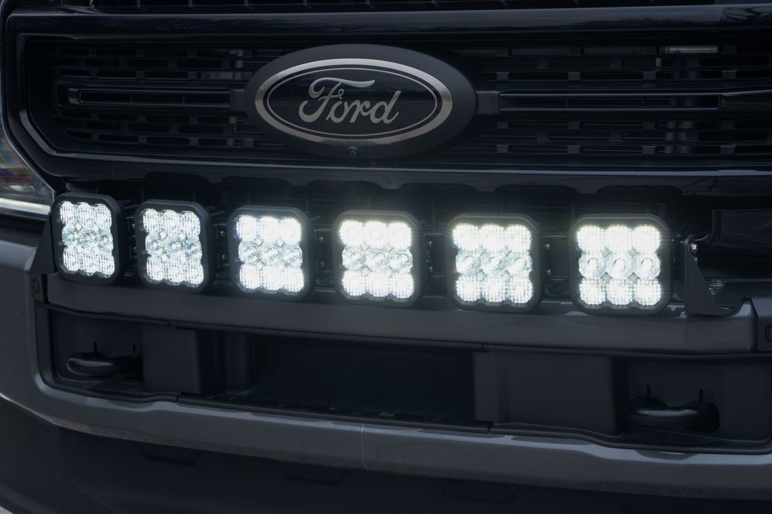 DIODE DYNAMICS | Ford Super Duty 2020-2022 SS5 Grille CrossLink Lightbar Kit