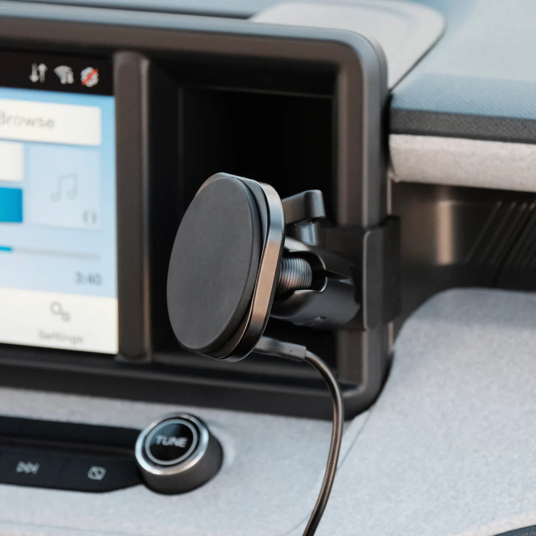 OFFROAM | Ford Maverick 2022-2024 MagSafe-compatible Phone Mount