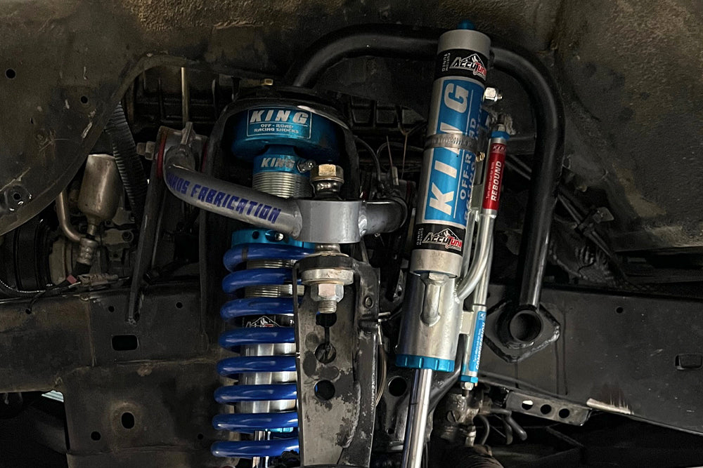 TOTAL CHAOS FABRICATION | Tundra 1st Gen (2000 - 2006) Dual Shock Hoops Stock Length Control Arms (97702)