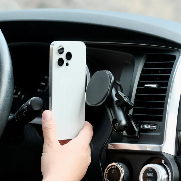 OFFROAM | Tundra 2nd Gen 2007-2013 | Sequoia 2008-2022 MagSafe-compatible Phone Mount