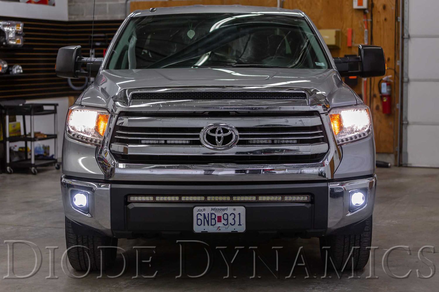 DIODE DYNAMICS | Tundra 2nd Gen 2014-2021 SS3 LED Fog Light Kit