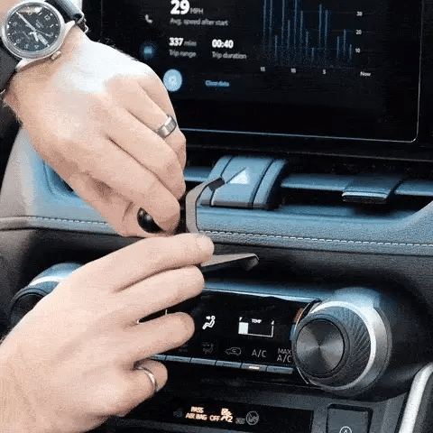 OFFROAM | Toyota RAV4 2019-2025 Phone Mount (EE20276)