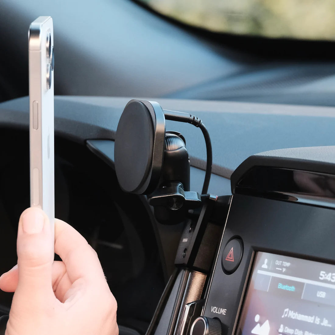 OFFROAM | Subaru Forester 2025-2026 MagSafe-compatible Phone Mount