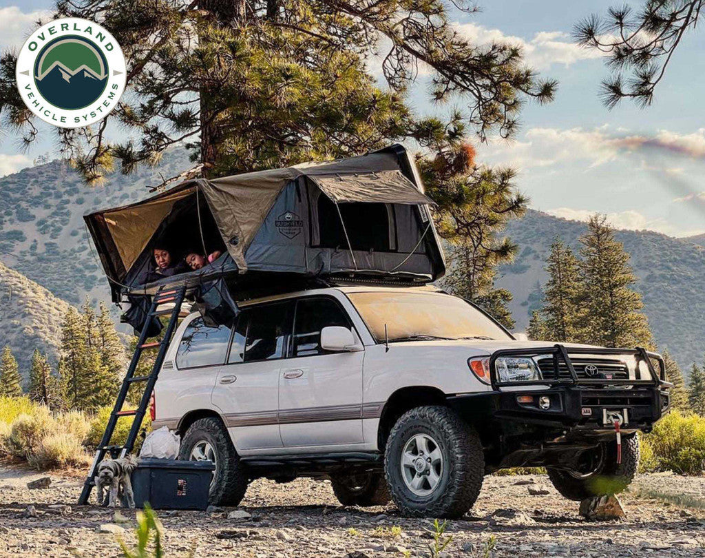 OVERLAND VEHICLE SYSTEMS | Bushveld II Hard Shell Roof Top Tent (18189901)