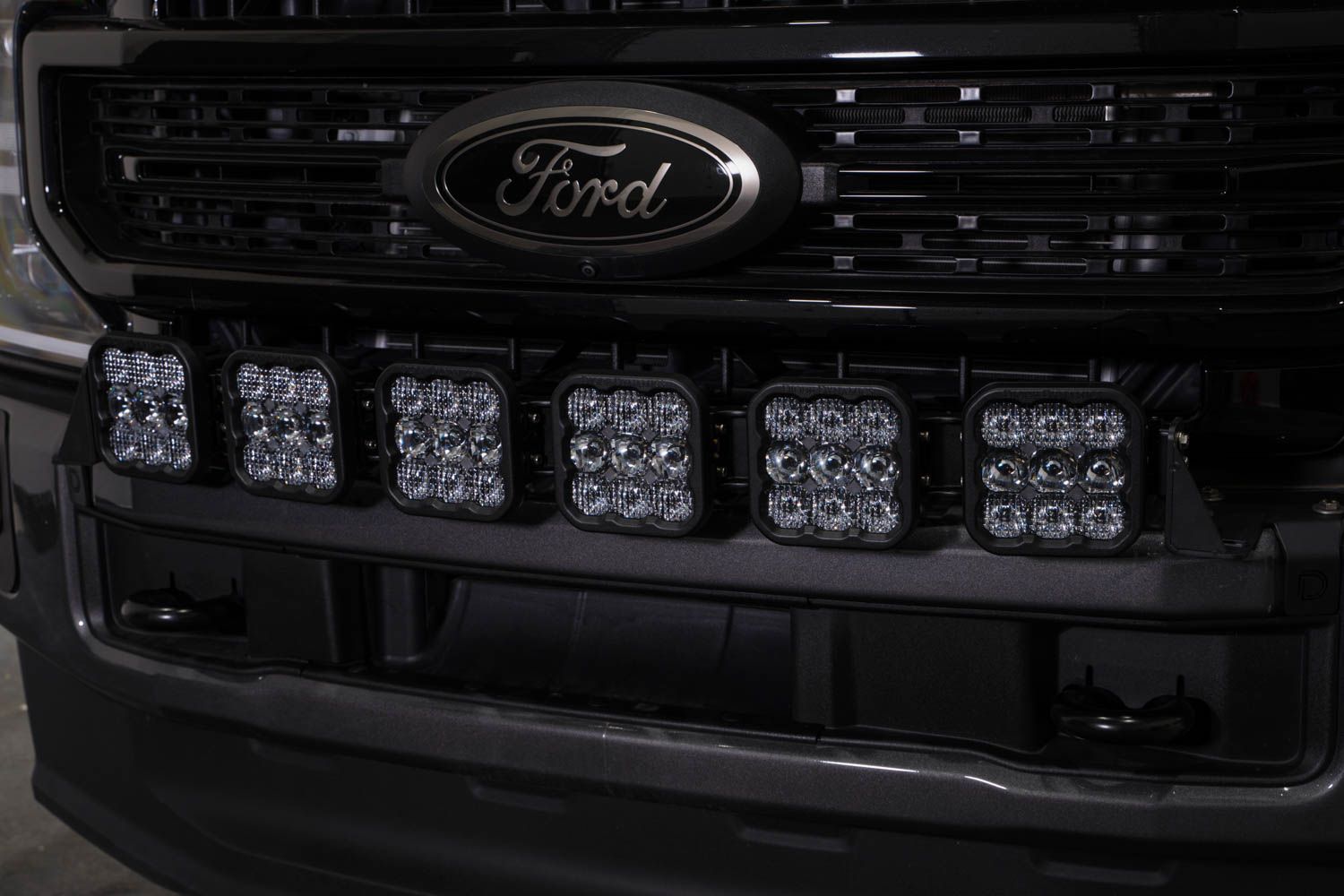 DIODE DYNAMICS | Ford Super Duty 2020-2022 SS5 Grille CrossLink Lightbar Kit