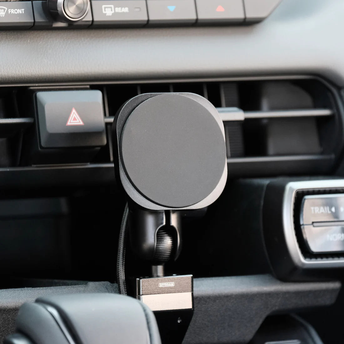 OFFROAM | Toyota RAV4 2026 MagSafe-compatible Phone Mount, Center Console