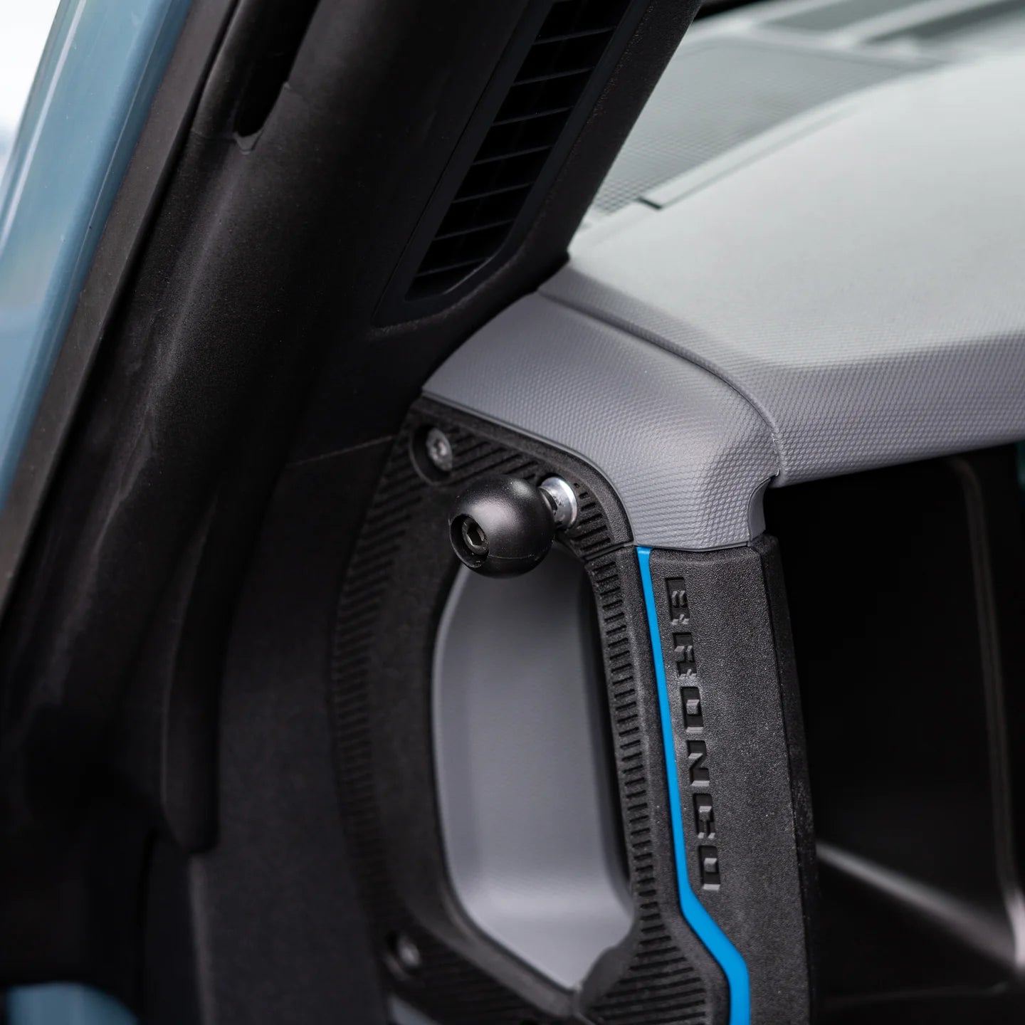 RAM MOUNTS | RAM Quick-Grip XL Phone Mount with Grab Handle & A-Pillar M6 Bolt Base