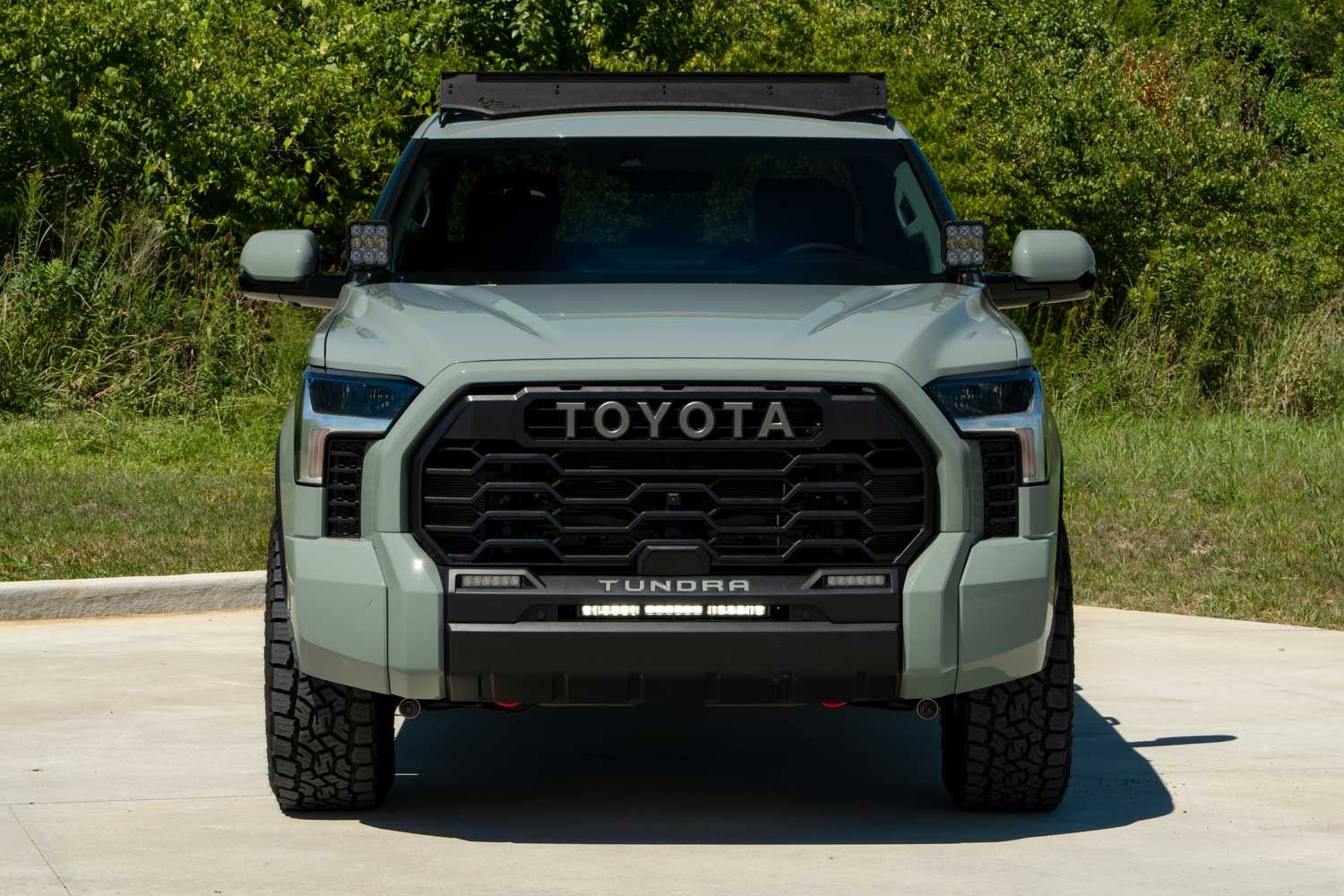 DIODE DYNAMICS | Tundra 3rd Gen 2022-2025 Stealth Bumper Lightbar Kit