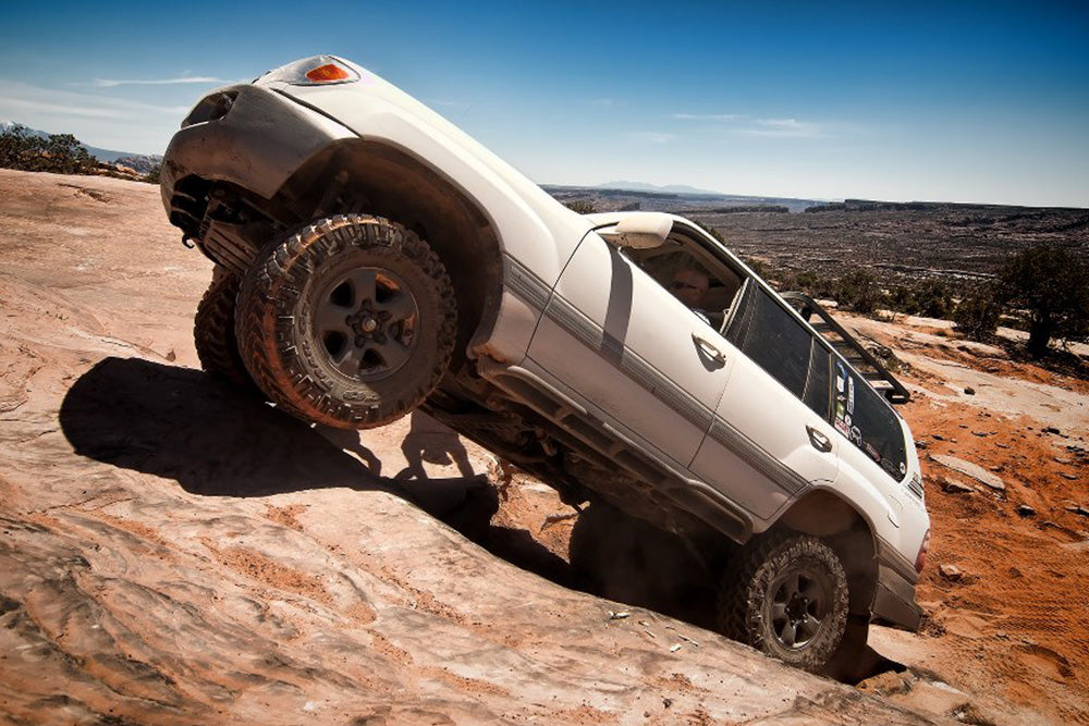 TOTAL CHAOS FABRICATION | Land Cruiser 100 Series (1998 - 2007) Front Upper Control Arms (99500)