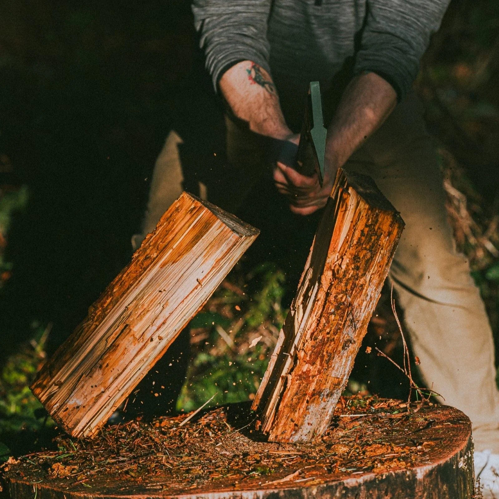 DMOS | Axpedition 23.5 inch Hybrid Axe (32807)