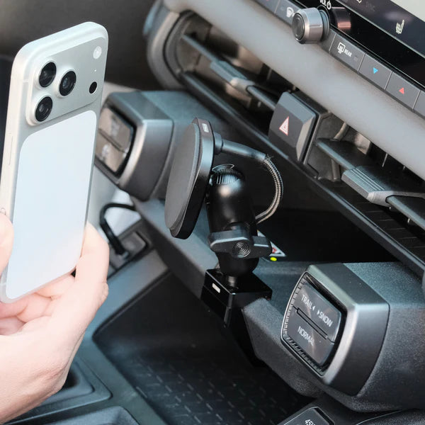 OFFROAM | Toyota RAV4 2026 MagSafe-compatible Phone Mount, Center Console