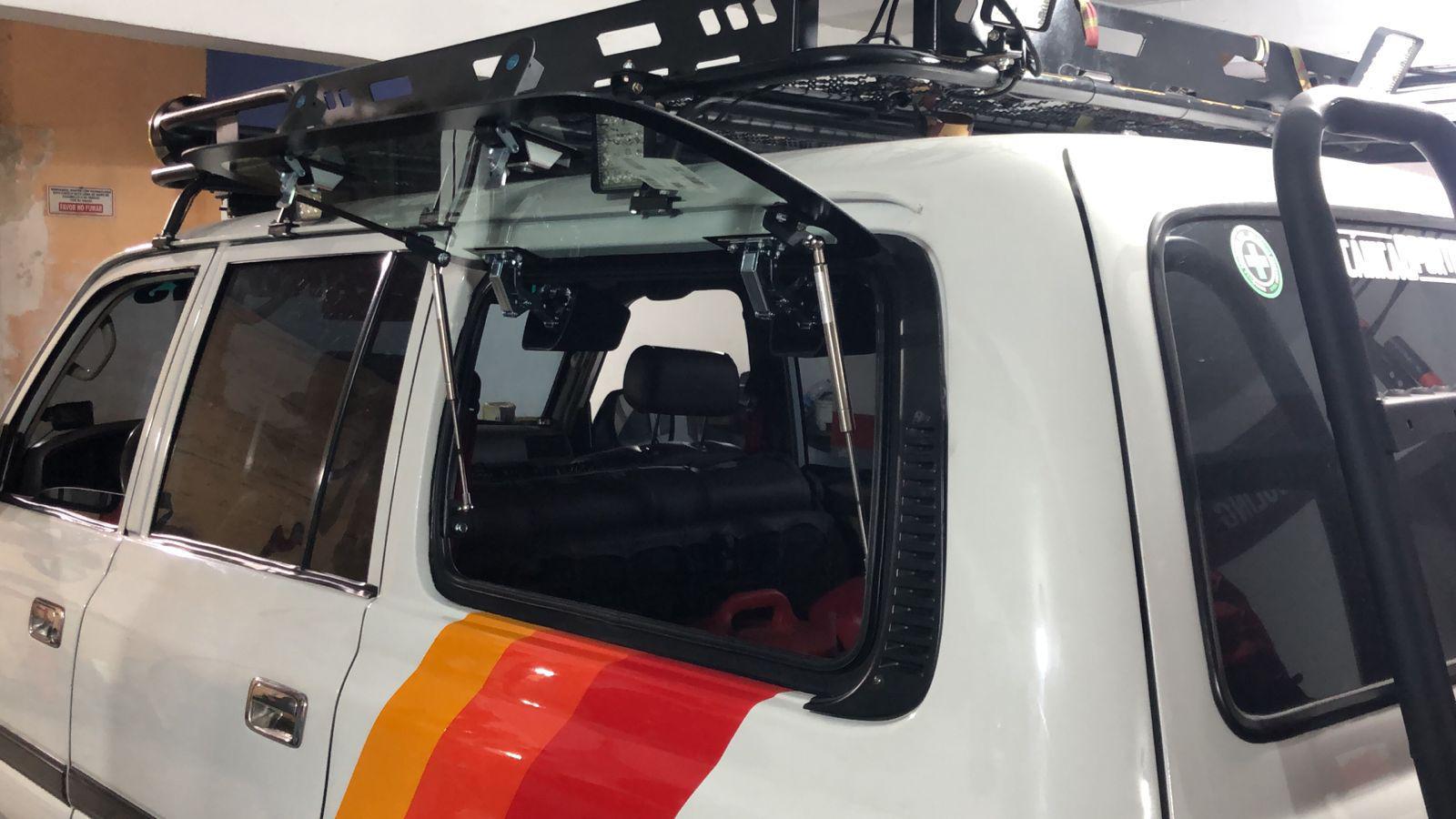 PROWINGCO | Land Cruiser 80 Series Gullwing System Window Passenger Side