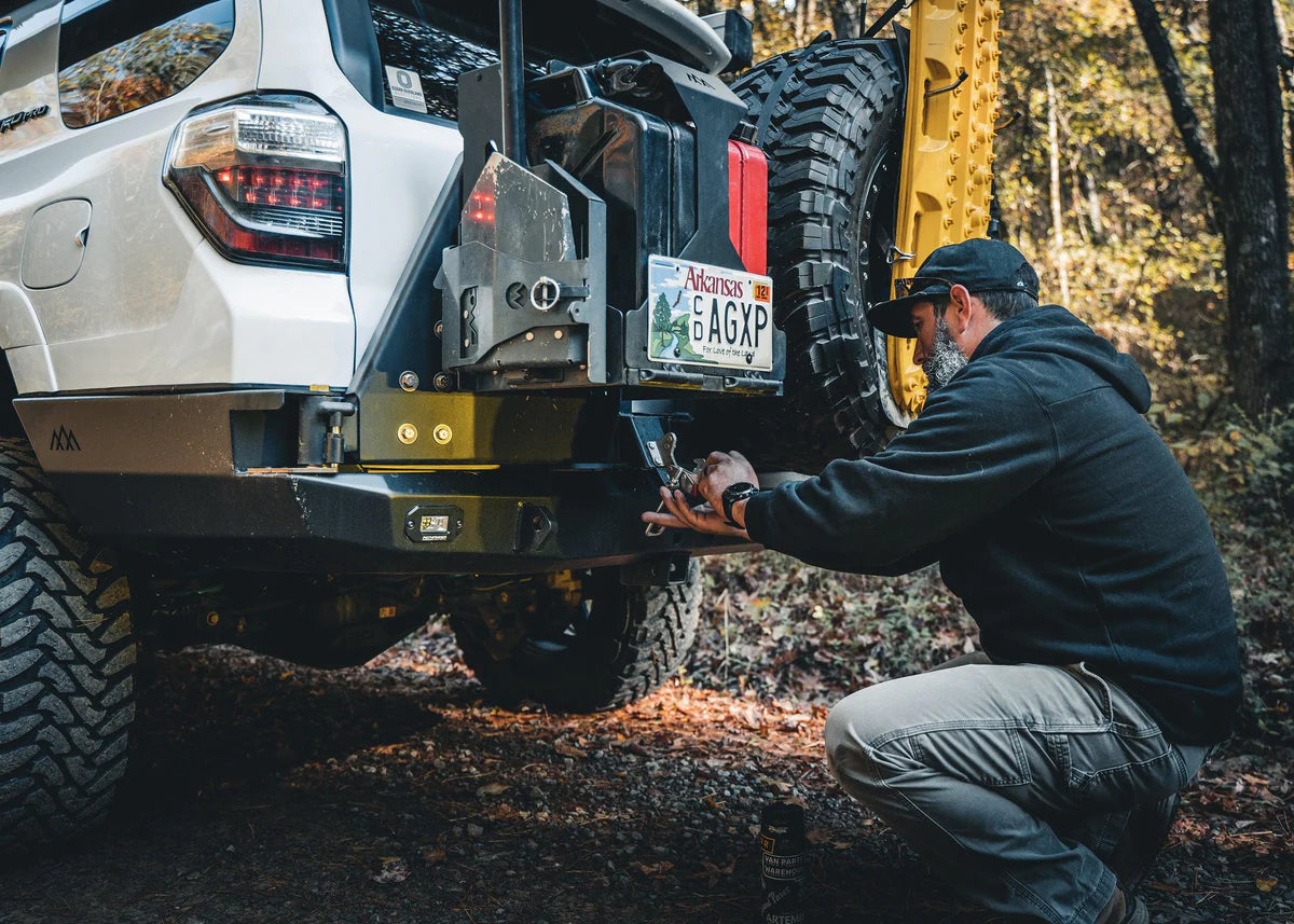 BACKWOODS ADVENTURE MODS | 4Runner 5th Gen 2014-On Hi-Lite High Clearance Dual Swing Out Rear Bumper (BWT4R5-209155B)