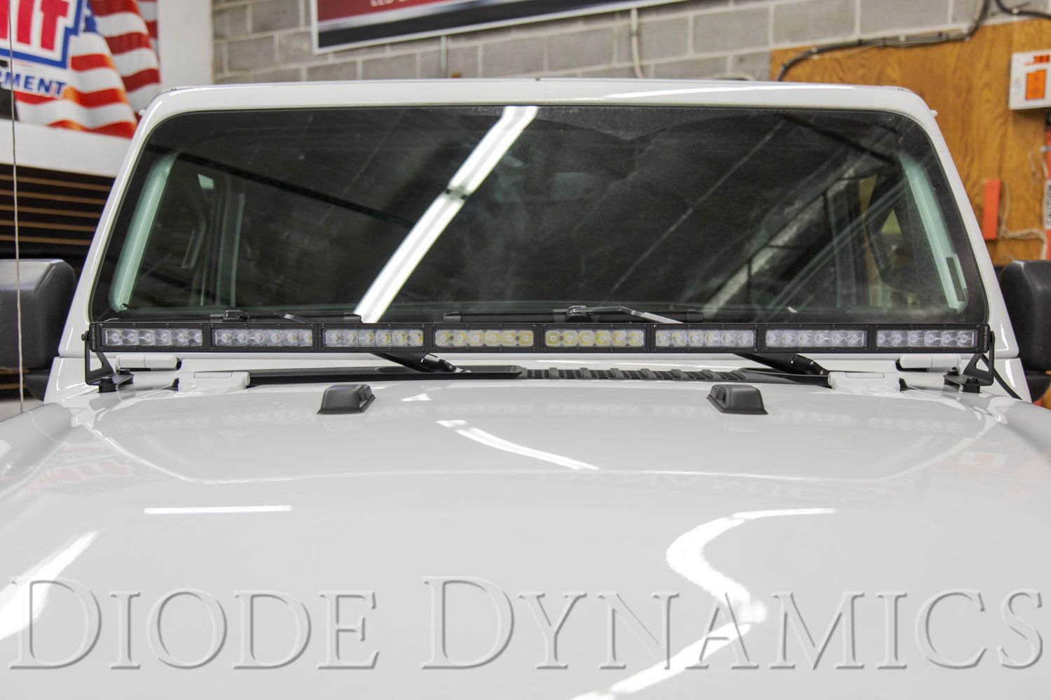 DIODE DYNAMICS | Jeep Gladiator 2020-2024 Hood LED Lightbar Kit