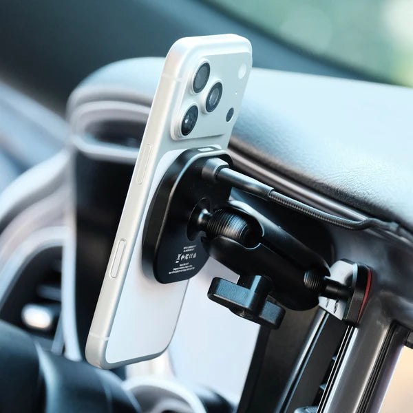OFFROAM | Dodge Challenger 2015-2023 MagSafe-compatible Phone Mount