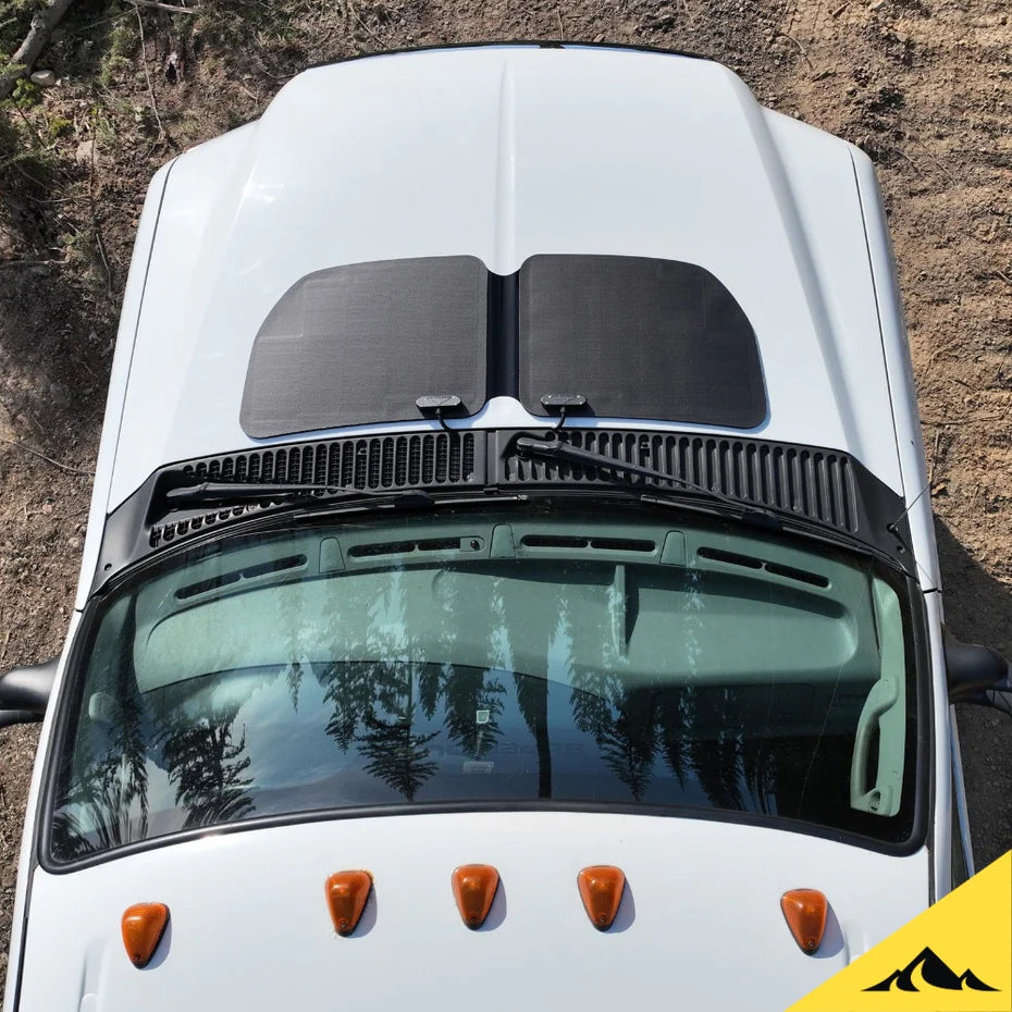 CASCADIA 4X4 | Ford Super Duty (1999-2007) Hood Solar Panel VSS System 2.0