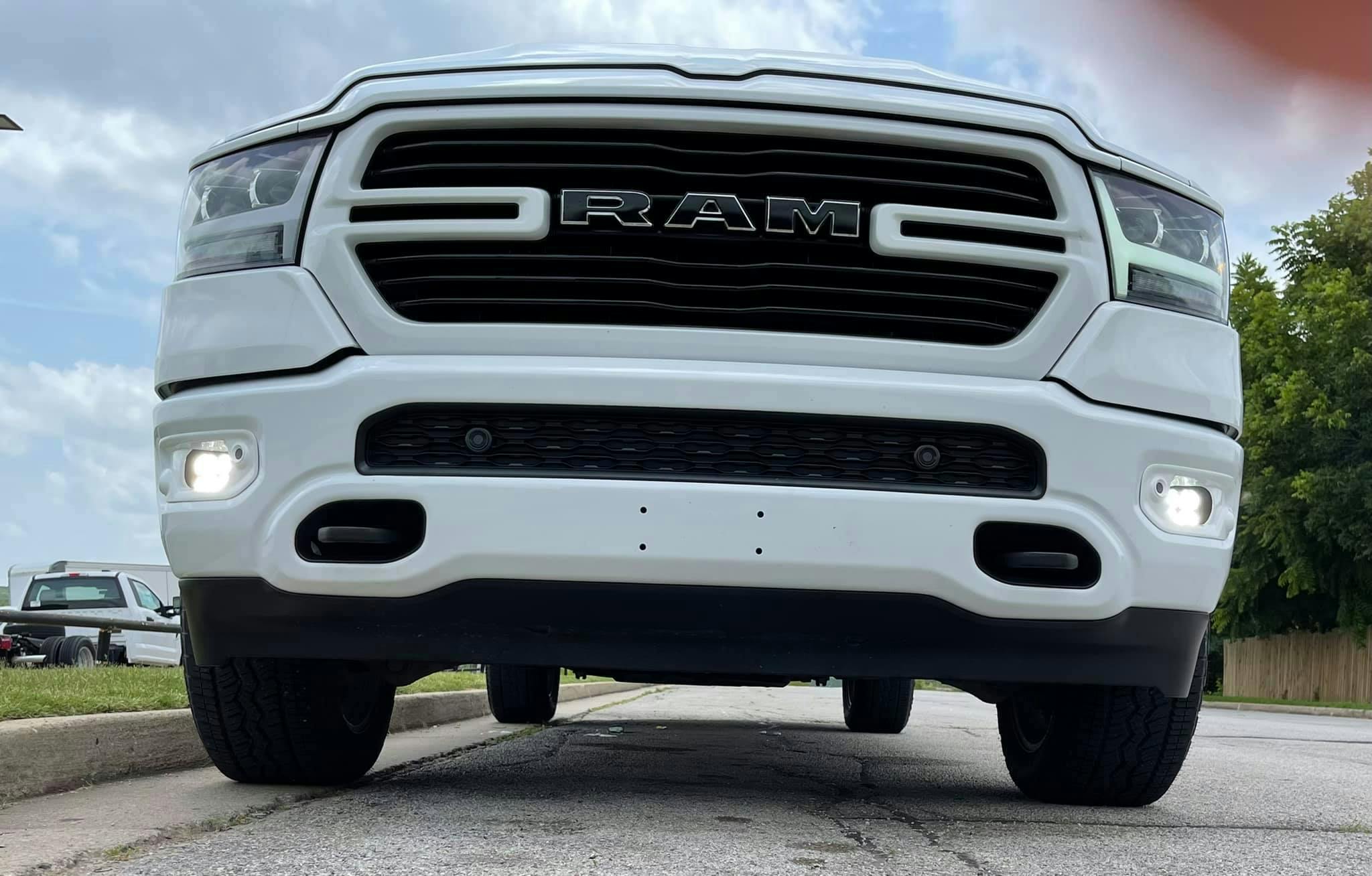 DIODE DYNAMICS | SS3 LED Fog Light Kit for 2019-2024 Ram 1500 (non-LED)