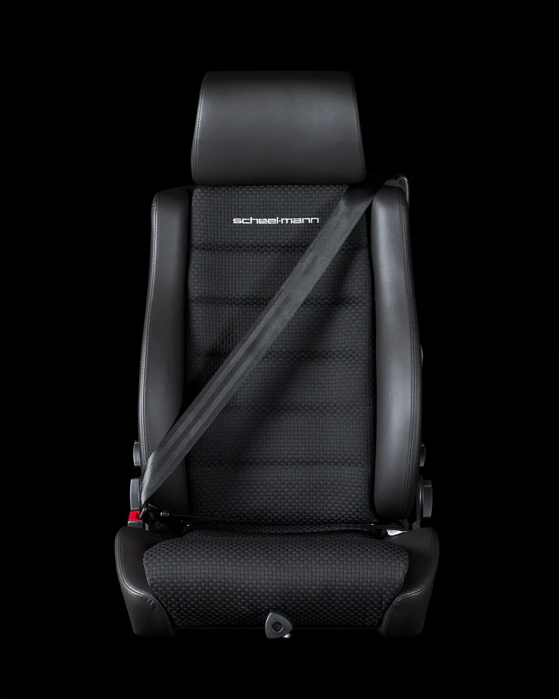 SCHEEL-MANN | Vario F with Integrated Seatbelt (VFSBL.LR02/S111.N)