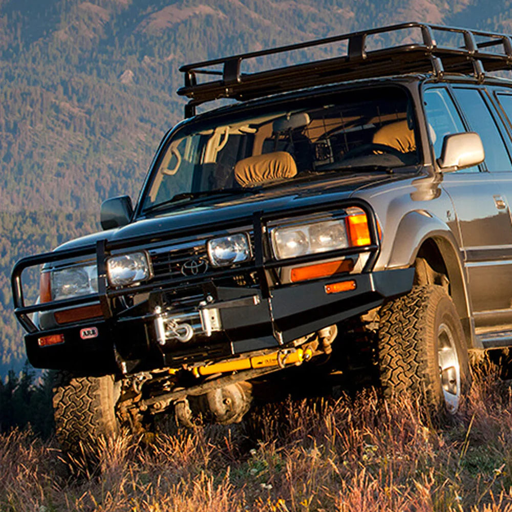 OLD MAN EMU | Landcruiser 105 & 80 Series Rear Coil Springs 3.5 inch Lift Constant Load 881Lb (3052)