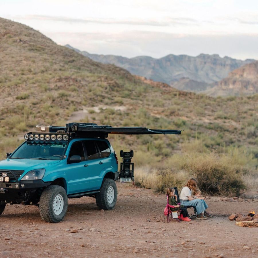 KC HILITES | Platform One Roof Rack with 360° Lighting - Lexus GX 470 2003-2009 (AK-92307)