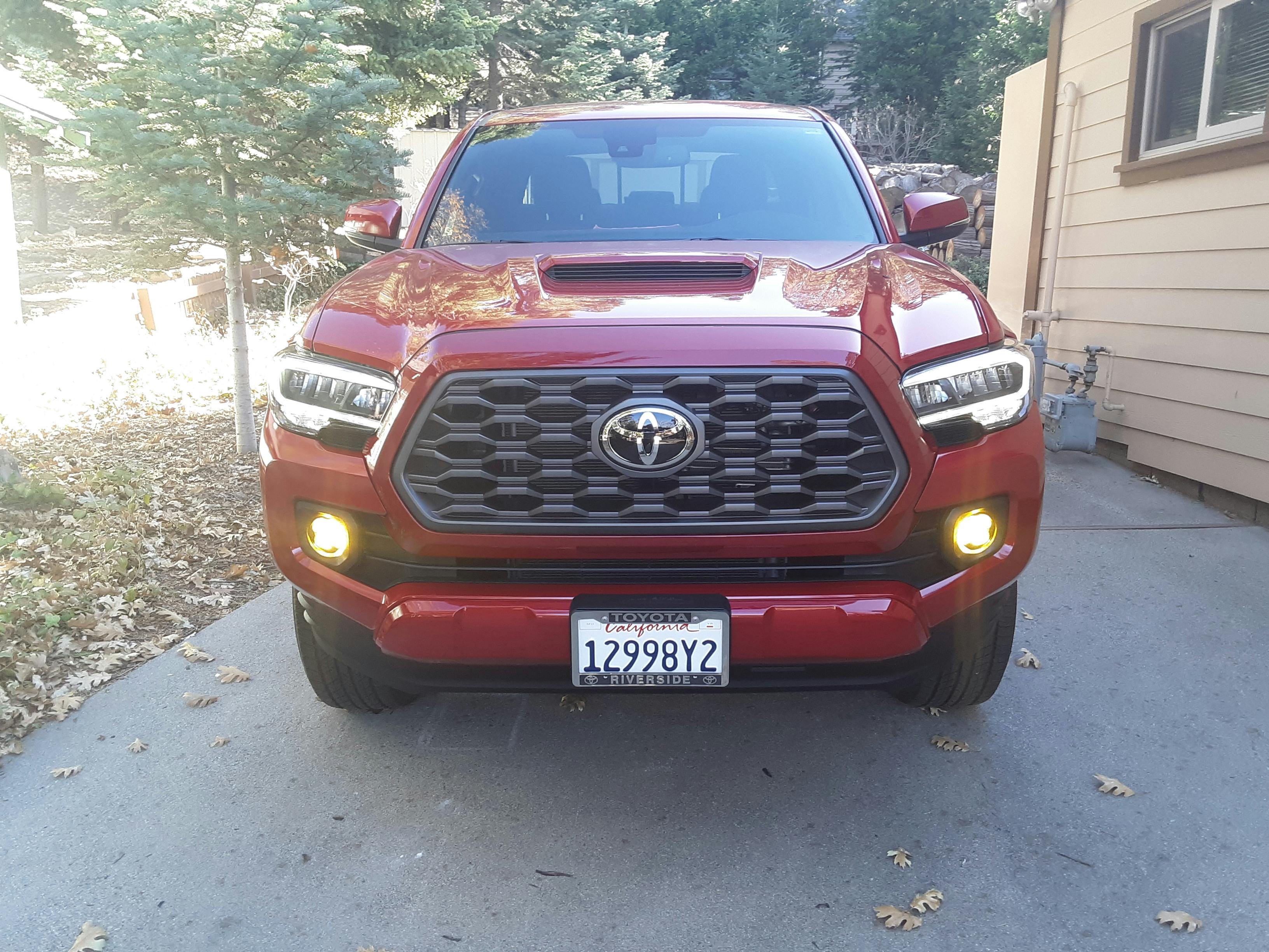 DIODE DYNAMICS | Tacoma 3rd Gen 2016-2023 SS3 LED Fog Light Kit