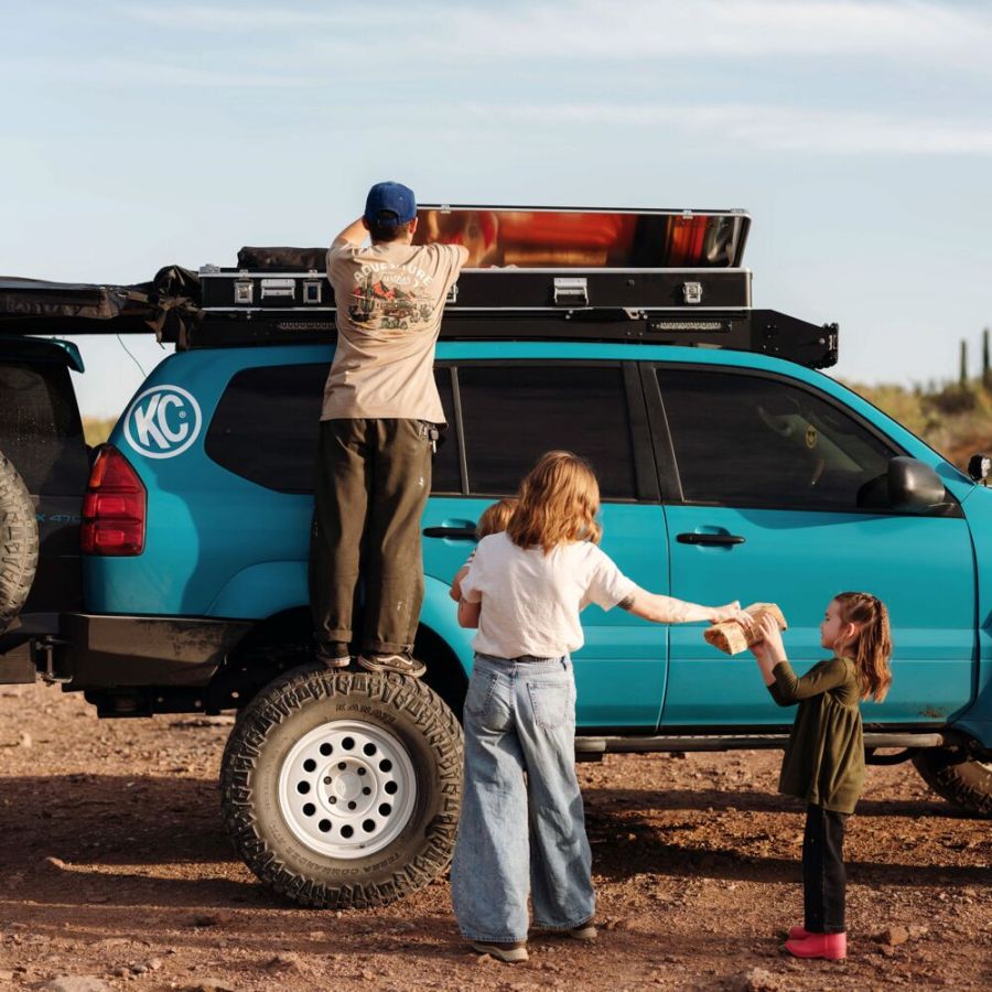 KC HILITES | Platform One Roof Rack with 360° Lighting - Lexus GX 470 2003-2009 (AK-92307)