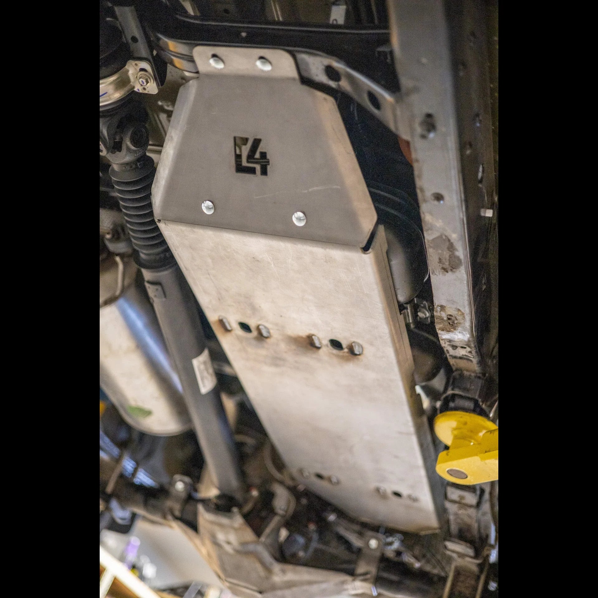 C4 FABRICATION | Tacoma 2nd Gen 2005-2015 Fuel Tank Skid Plate