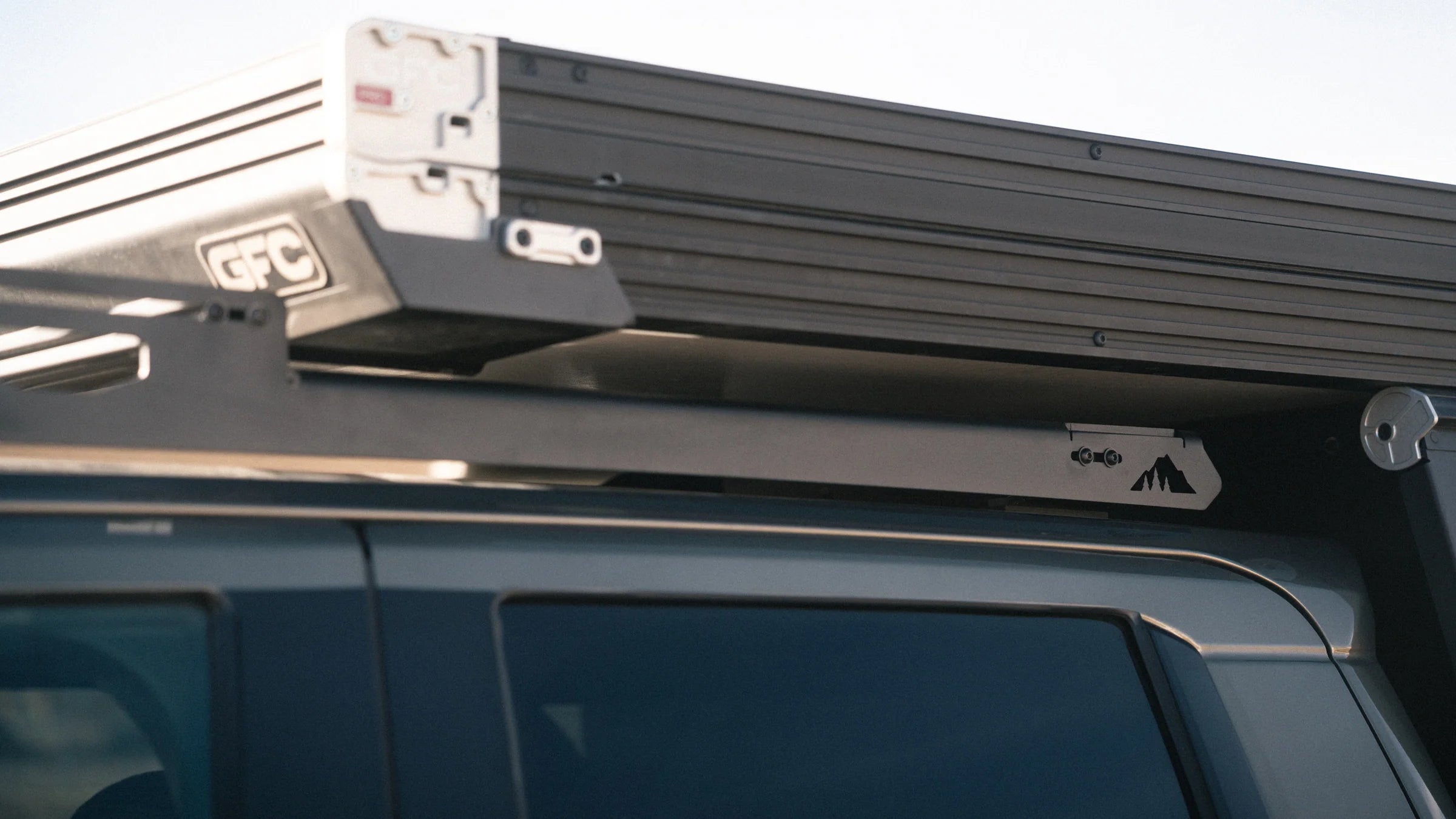 SHERPA EQUIPMENT | Tacoma 4th Gen 2024+ The Rainier Shorty Camper Rack