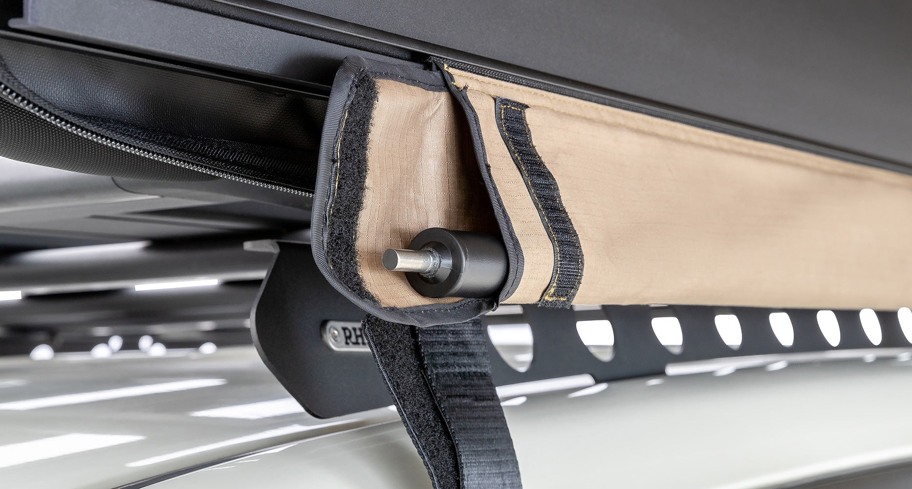 RHINO RACK | Sunseeker Freestanding Awning 2m (32148)