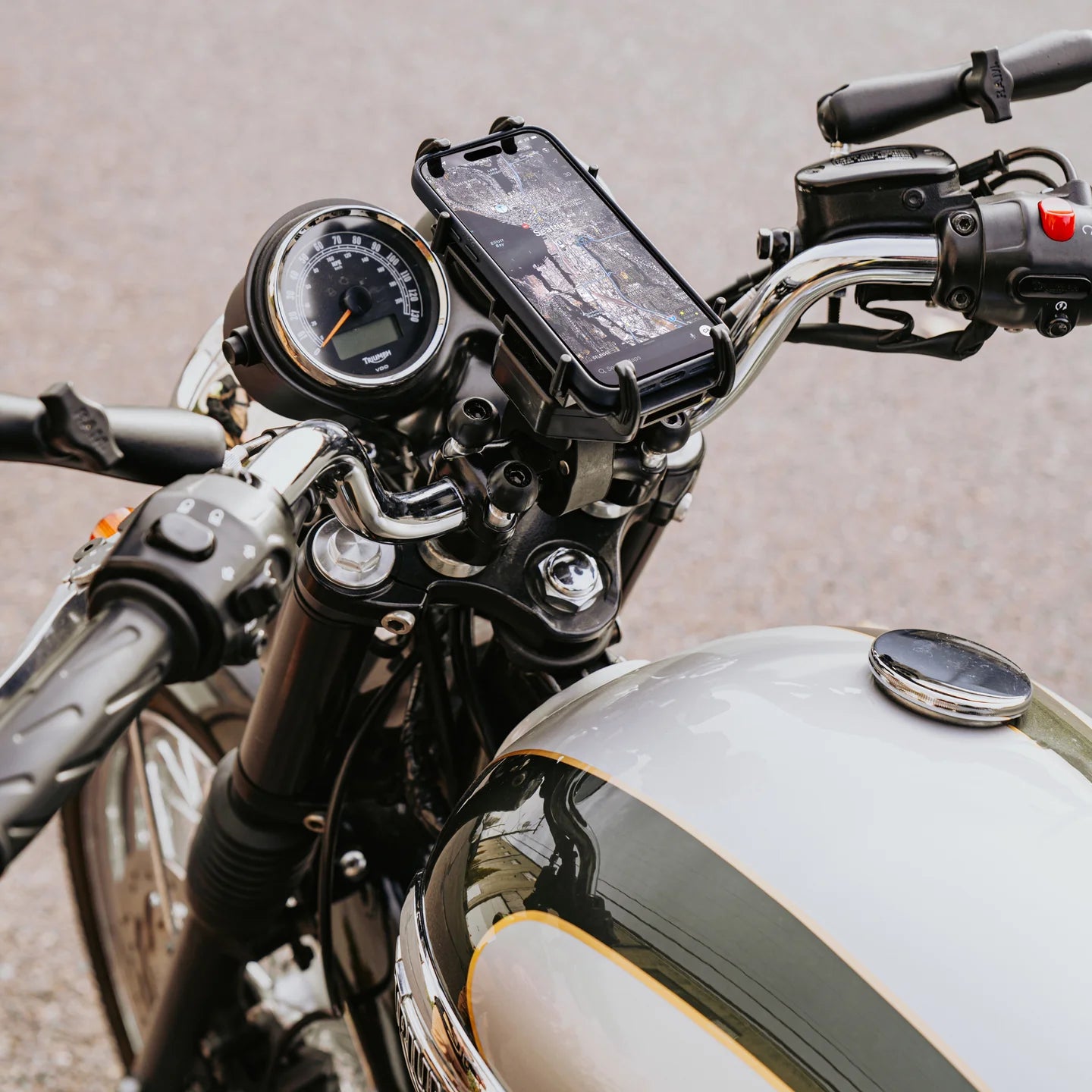 RAM MOUNTS | RAM Quick-Grip XL Phone Holder with Ball