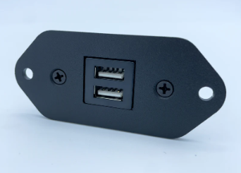 EXPEDITION ESSENTIALS | Universal USB Charger Plate