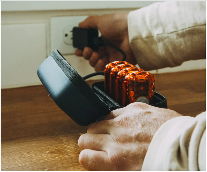 IGNIK OUTDOORS | Ripple Rechargeable Hand Warmers