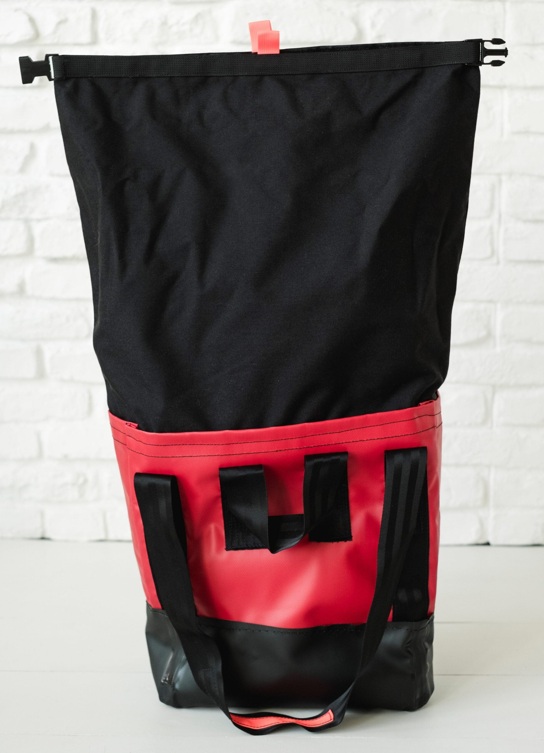 LAST US BAG | Small Vinyl Lift Tote Heavy Duty (LUSB004HD)