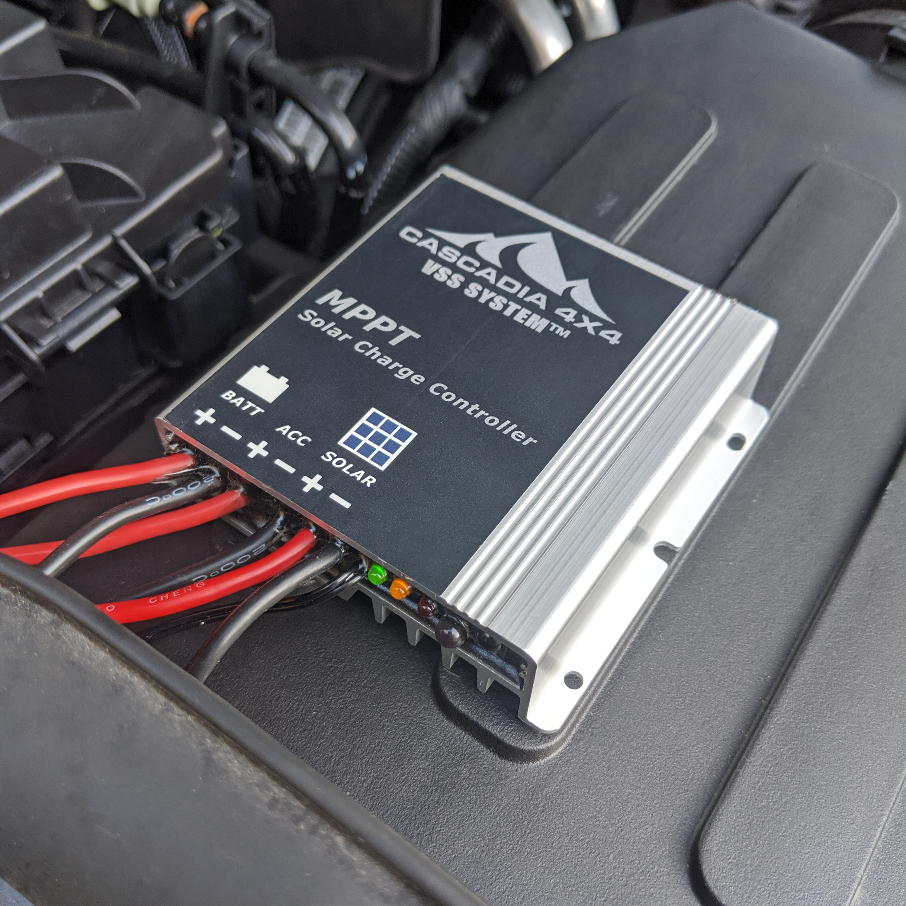 CASCADIA 4X4 | MPPT Solar Charge Controller