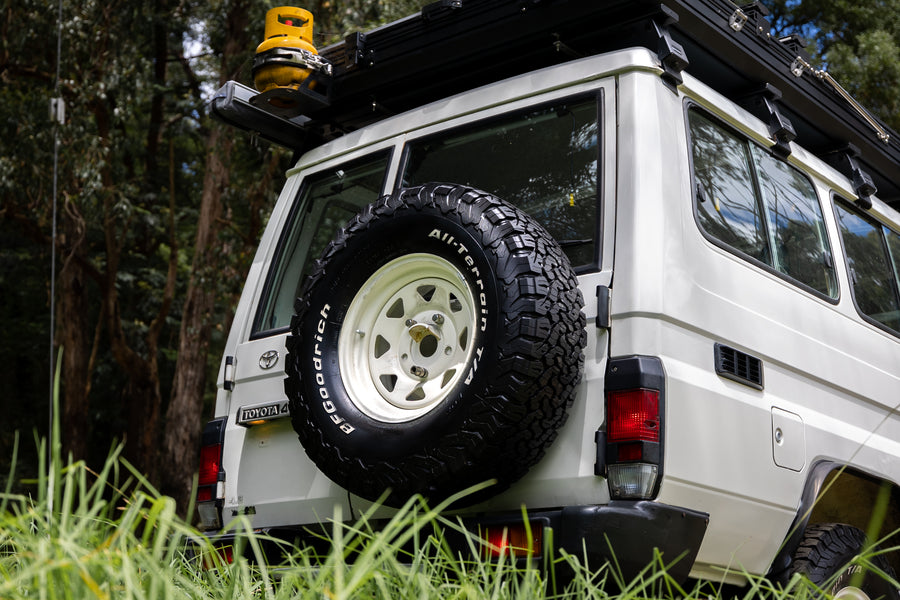 FOR SALE | 1999 Toyota Land Cruiser HZJ78 (4x4) - Troop Carrier 