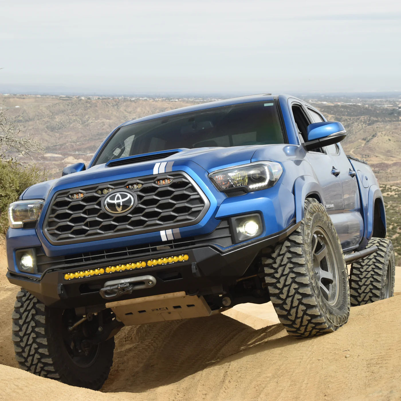 SOUTHERN STYLE OFFROAD | Tacoma 3rd Gen (2016 - 2023) Slimline Full Plate Front Bumper (SSO-FBR-03-32)