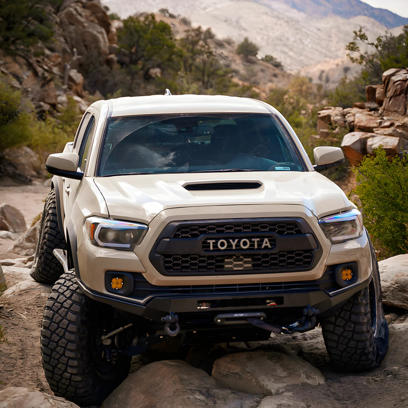 SOUTHERN STYLE OFFROAD | Tacoma 3rd Gen (2016 - 2023) Slimline Full Plate Front Bumper (SSO-FBR-03-32)