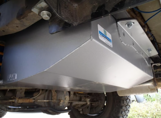 LONG RANGE AMERICA | Land Cruiser 100 Series & Lexus LX 470 (1998-2004) 40 Gallon Auxiliary (TLC100AX-US)