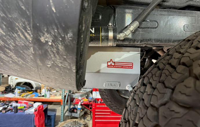 LONG RANGE AMERICA | Land Cruiser 250 Series 24 Gallon Auxiliary (TLCP250RA)